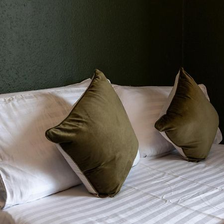 Digbeth City Centre Apartment Sleeps 12 Opposite Coach Station Birmingham Dış mekan fotoğraf