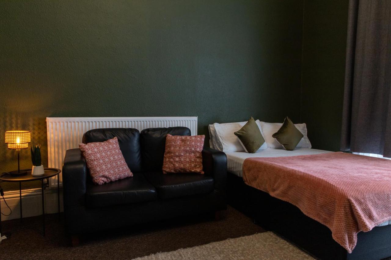 Digbeth City Centre Apartment Sleeps 12 Opposite Coach Station Birmingham Dış mekan fotoğraf