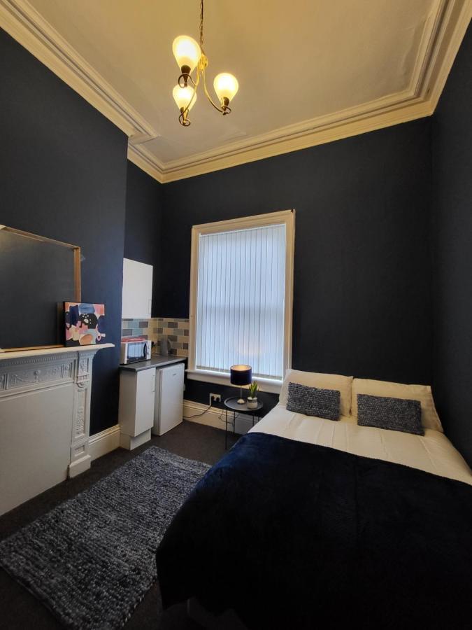 Digbeth City Centre Apartment Sleeps 12 Opposite Coach Station Birmingham Dış mekan fotoğraf